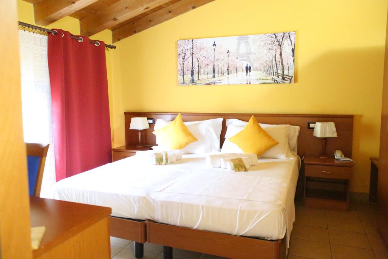 Hotel Al Bosco سونا المظهر الخارجي الصورة